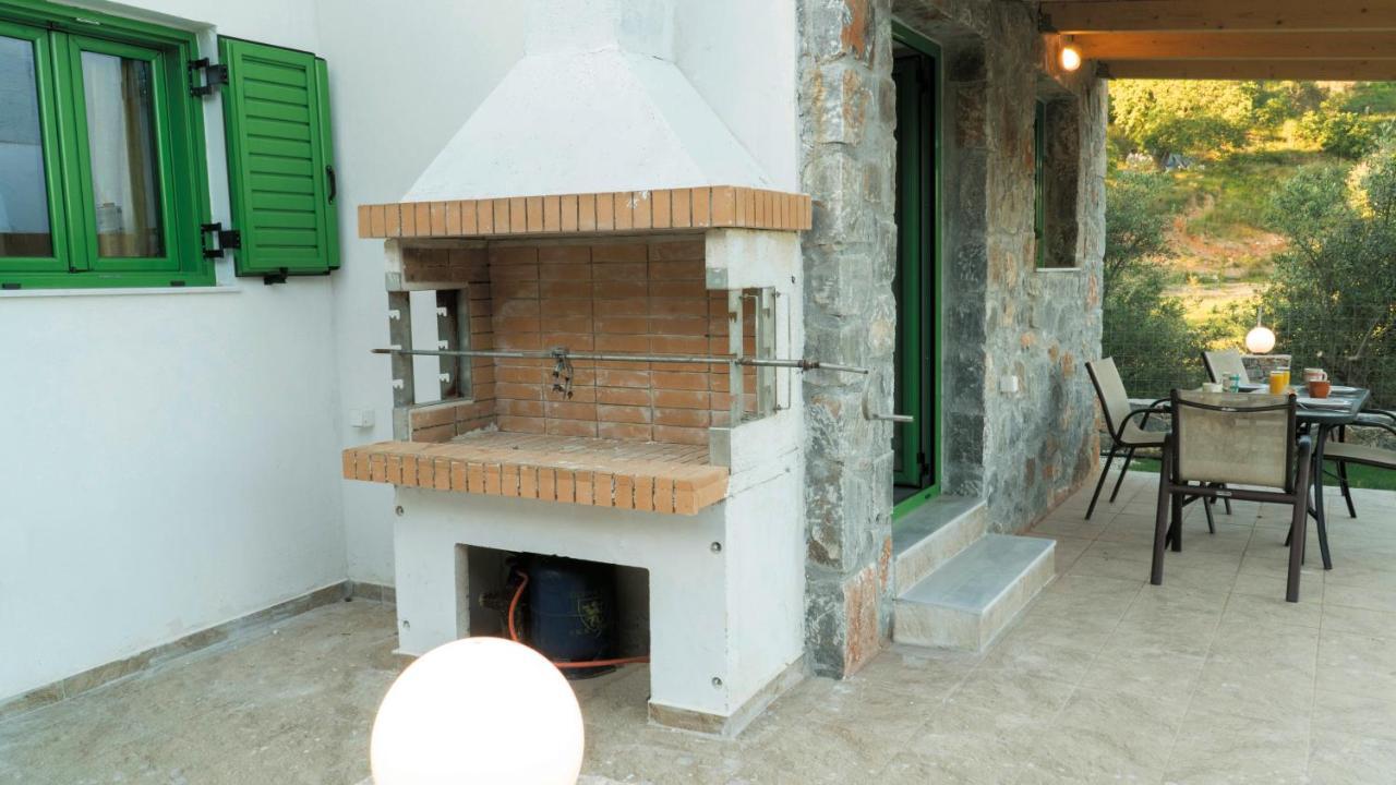 Villa Elia Lambiní Eksteriør bilde
